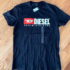 Diesel Men’s black t-shirt large brand new